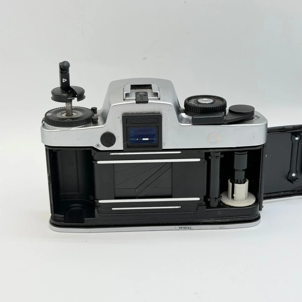 Leica R4 35mm SLR Film Camera Body Silver Leitz Tested Body Only 1618242